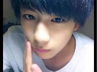 国产床戏视频合集,激情四溢，情感真挚